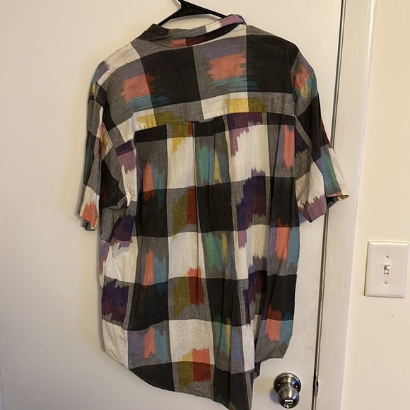Colours by Alexander Julian Short Sleeve Button Down size L - Picture 3 of 5